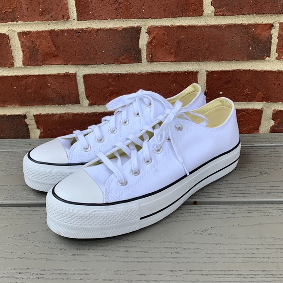 Chuck Taylor All Star Platform Sneakers - Picture 4 of 12